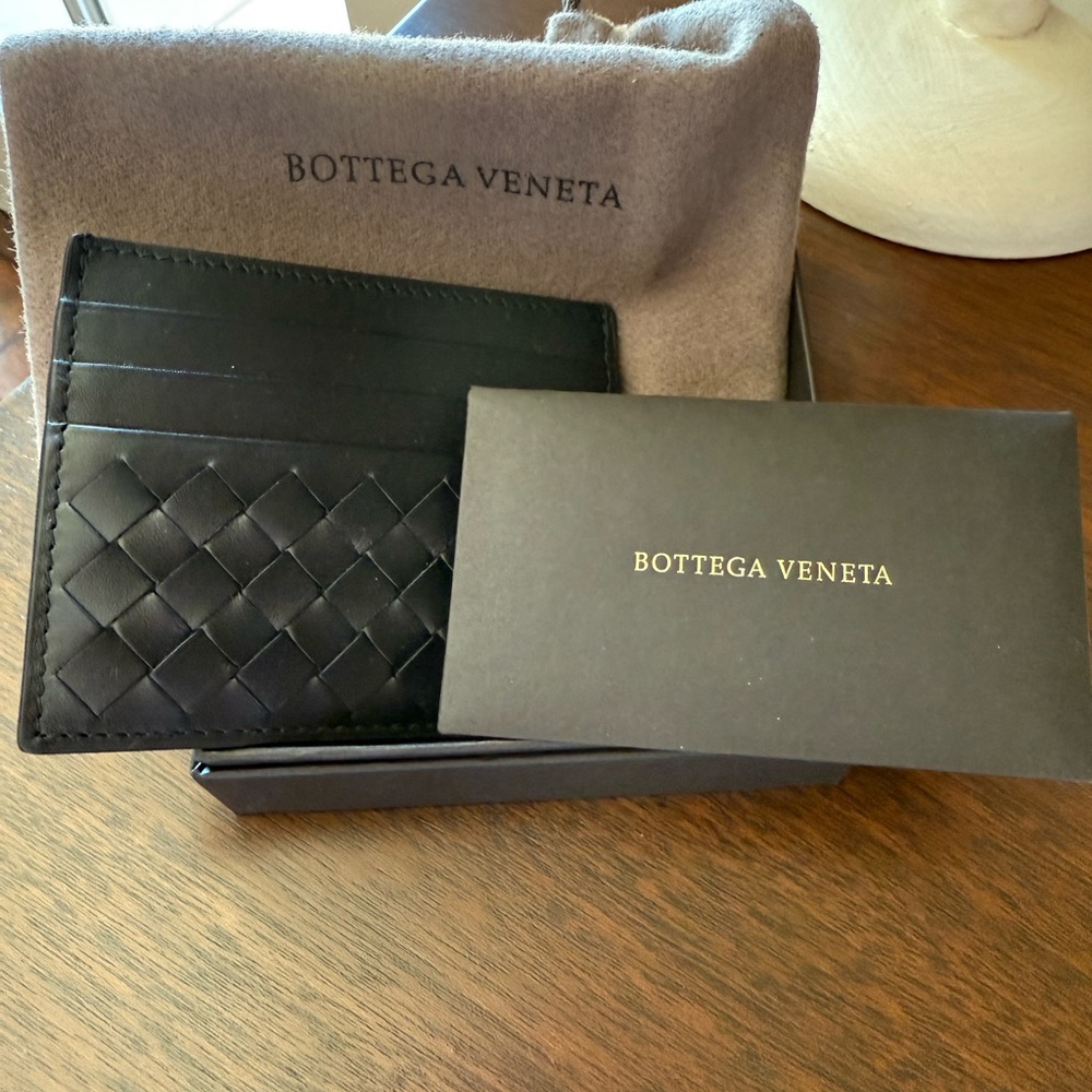 Bottega Veneta Black Intrecciato Card Holder